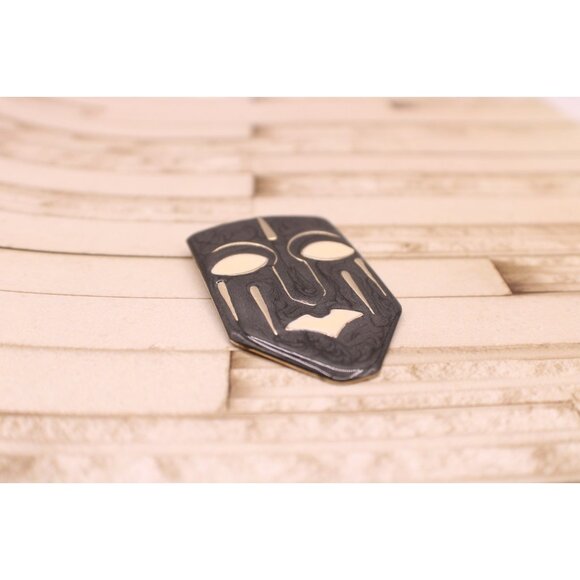 Vintage Face Mask Design Brooch Pin Abstract Black Enamel MCM Ethnic Art Deco - Picture 5 of 9